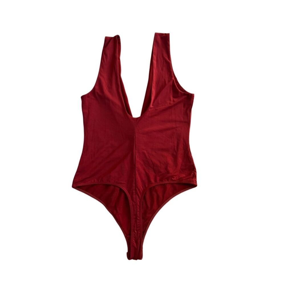 Free People Women's Set Me Up V Neck Bodysuit Size Medium - Picture 7 of 9